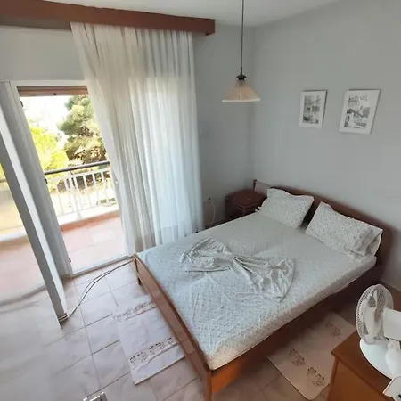 Chalkidiki With An Amazing View Appartamento Nea Plagia
